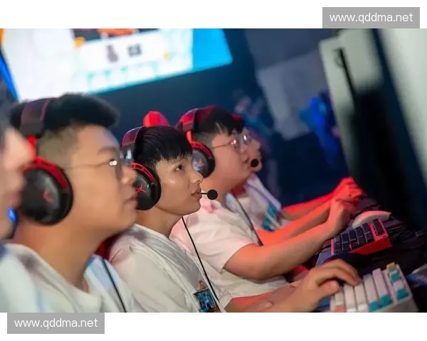 以风暴英雄跟随L玩法为中心的战术策略深度解析研究与团队协作提升指南